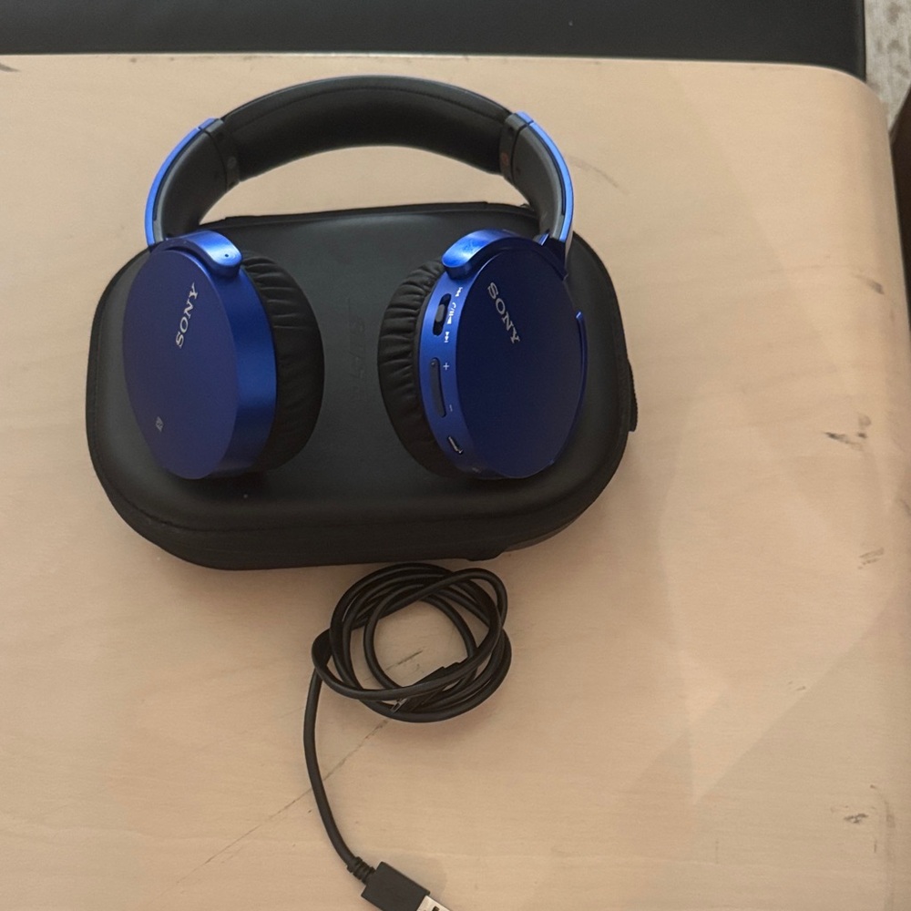 Sony Vibrant Blue Headphones